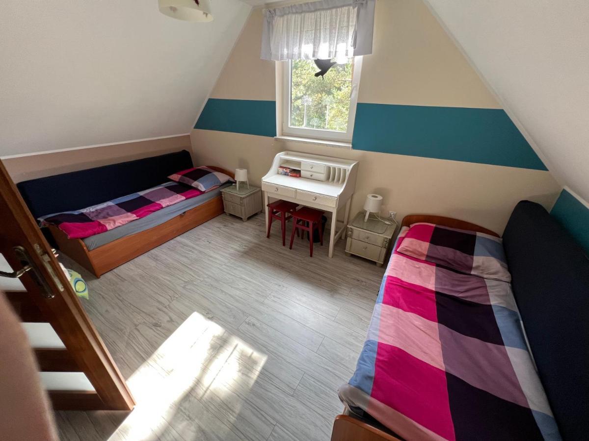 Kaszuby- Domek Caloroczny Nad Jeziorem Gowidlinskim Sulęczyno Exterior foto